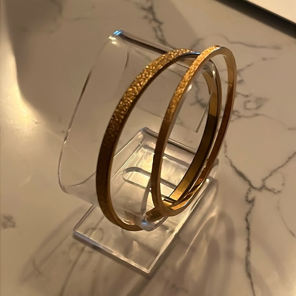 Monet vintage stackable gold bangle bracklets - Picture 1 of 6
